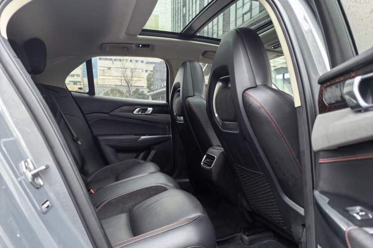 Used Lynk & Co 02 2019 1.5T DCT Two-Wheel Drive Sporty Version China VI Standard Interior 10
