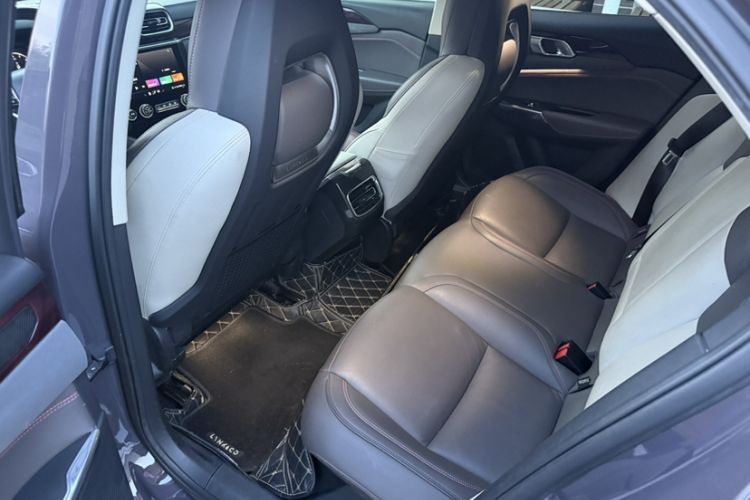 Used Lynk & Co 02 2019 High-Energy Edition 2.0T Automatic Two-Wheel Drive Shine Pro Edition China VI Standard Interior 2