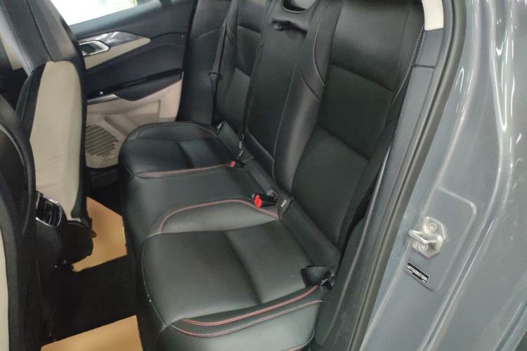 Used Lynk & Co 02 2019 1.5T DCT Two-Wheel Drive Zhaoban Version China VI Standard Interior 4