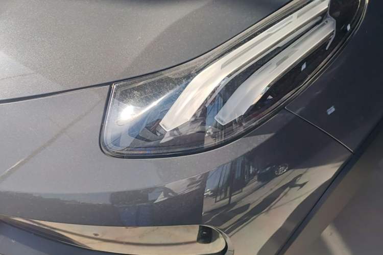 Used Lynk & Co 02 2019 1.5T DCT Two-Wheel Drive Pro Edition China VI Standard Left Front Headlight