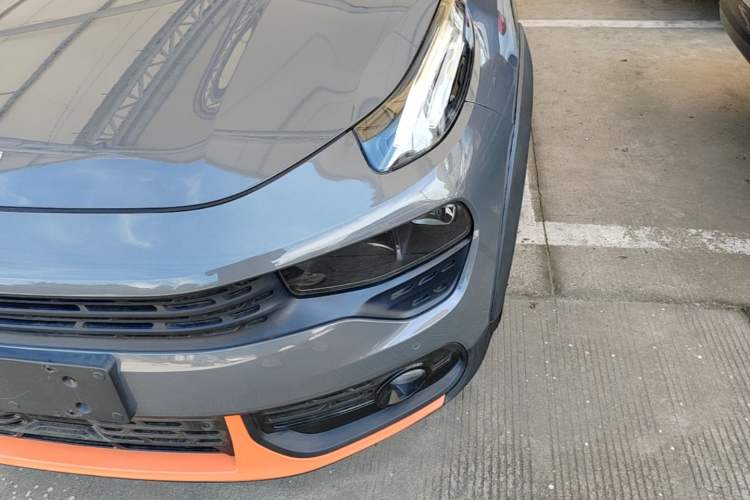 Used Lynk & Co 02 2019 High-Energy Edition 2.0T Automatic Two-Wheel Drive Shine Pro Edition China VI Standard Left Front Headlight