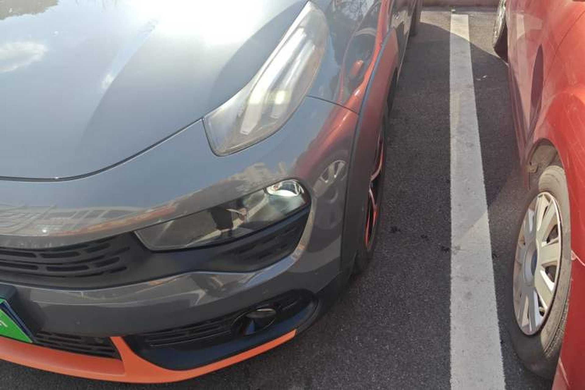 Used Lynk & Co 02 2019 High-Energy Edition 2.0T Automatic Two-Wheel Drive Shine Pro Edition China VI Standard Left Front Headlight