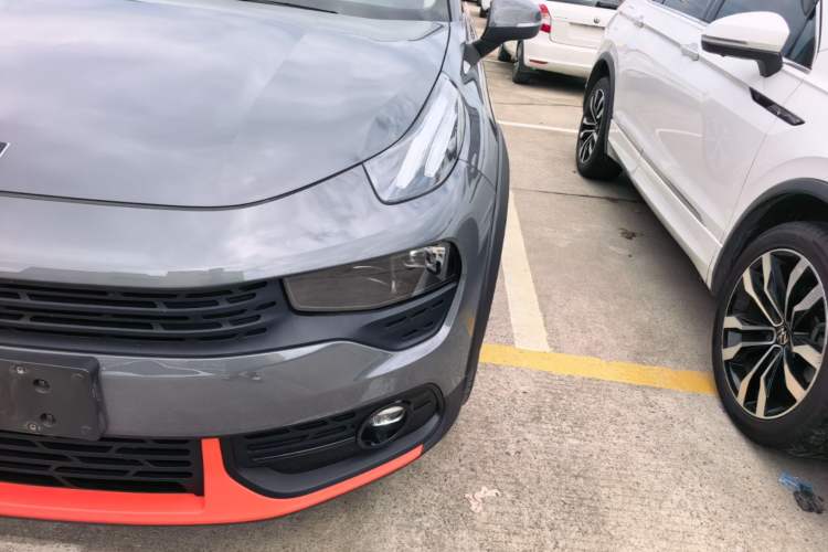 Used Lynk & Co 02 2019 1.5T DCT Two-Wheel Drive Zhaoban Version China VI Standard Left Front Headlight