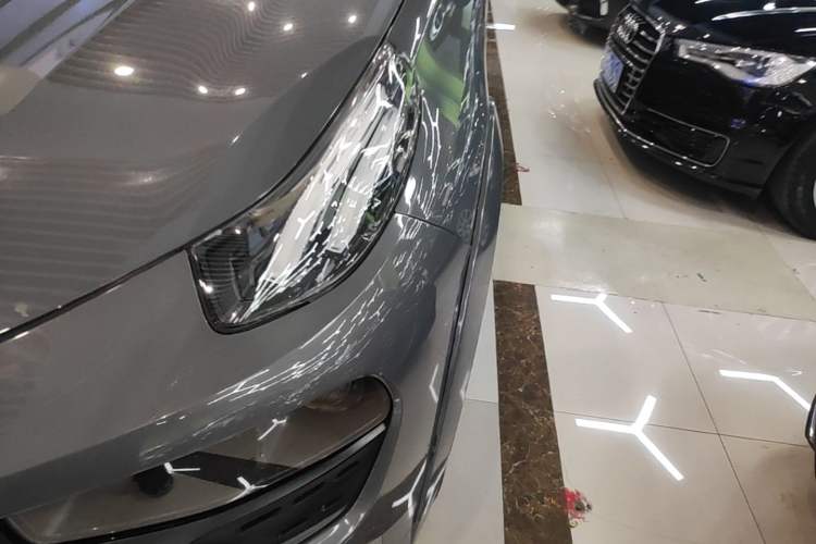 Used Lynk & Co 02 2019 1.5T DCT Two-Wheel Drive Shine Pro Edition China VI Standard Left Front Headlight