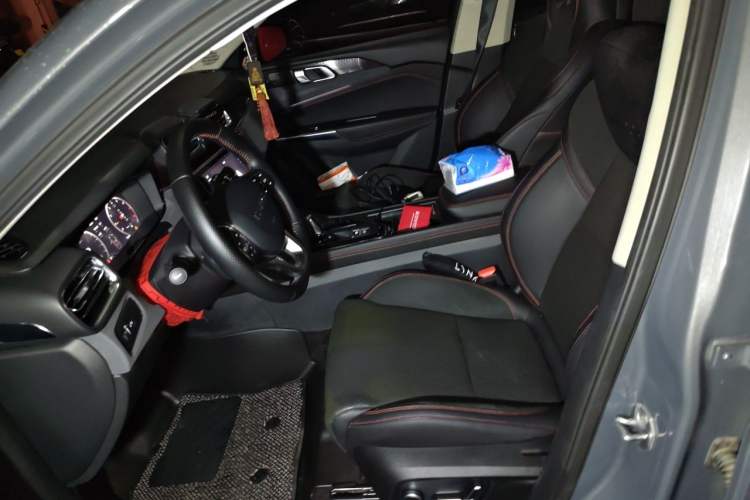 Used Lynk & Co 02 2019 1.5T DCT Two-Wheel Drive Pro Edition China VI Standard Left Front Seat