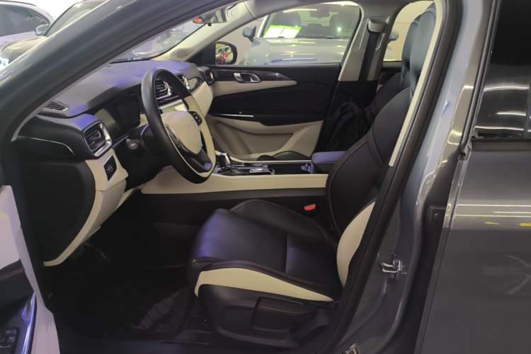 Used Lynk & Co 02 2019 1.5T DCT Two-Wheel Drive Zhaoban Version China VI Standard Left Front Seat