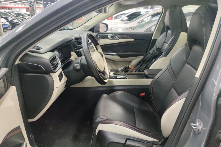 Used Lynk & Co 02 2019 High-Energy Edition 2.0T Automatic Two-Wheel Drive Zhaoban Model China VI Standard Left Front Seat