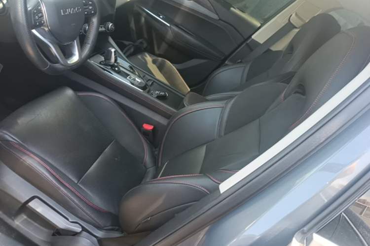 Used Lynk & Co 02 2019 1.5T DCT Two-Wheel Drive Sporty Version China VI Standard Left Front Seat