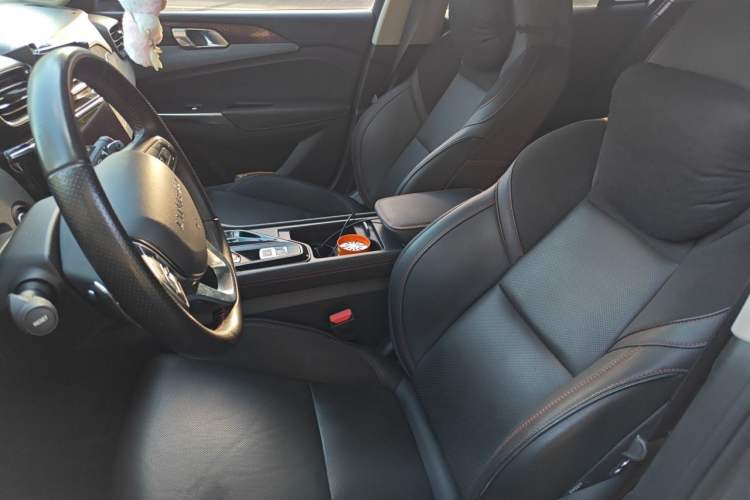 Used Lynk & Co 02 2019 1.5T DCT Two-Wheel Drive Pro Edition China VI Standard Left Front Seat