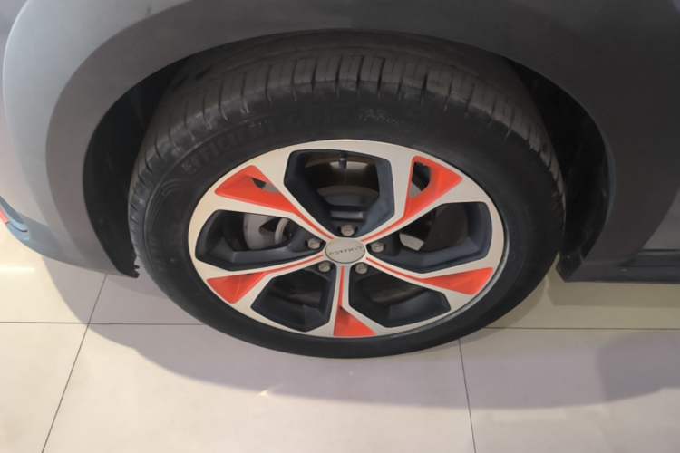 Used Lynk & Co 02 2019 1.5T DCT Two-Wheel Drive Zhaoban Version China VI Standard Left Front Wheel Hub