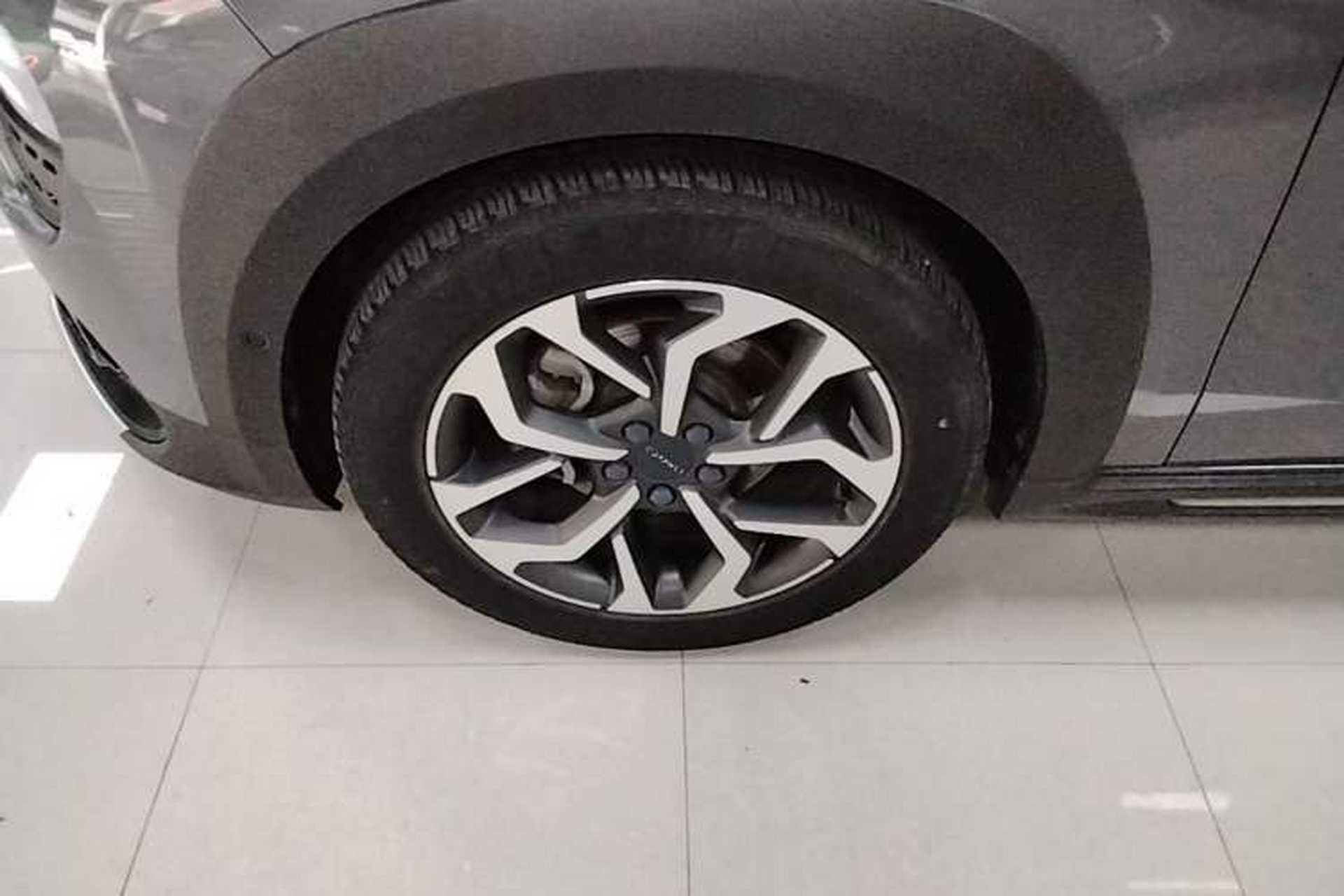 Used Lynk & Co 02 2019 High-Energy Edition 2.0T Automatic Two-Wheel Drive Pro Version China VI Standard Left Front Wheel Hub