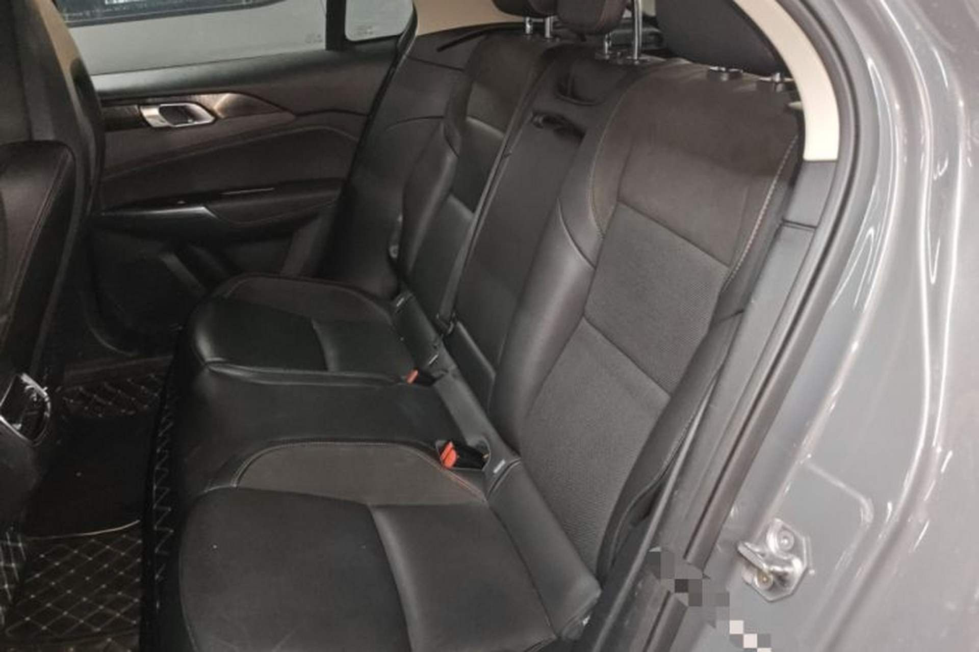 Used Lynk & Co 02 2019 High-Energy Edition 2.0T Automatic Two-Wheel Drive Rugged Version China VI Standard Left Rear Seat