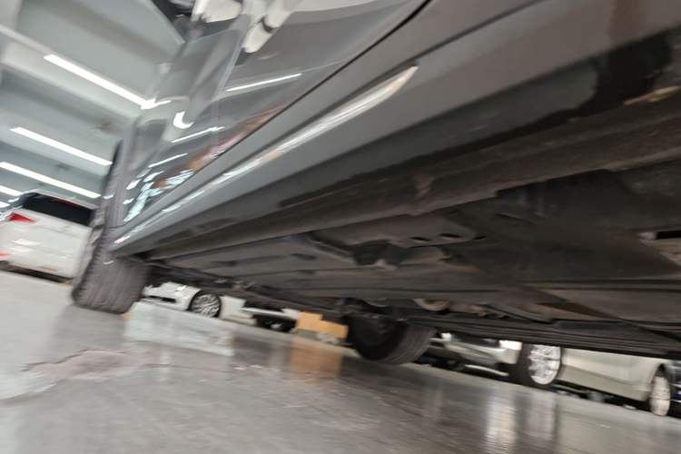 Used Lynk & Co 02 2019 High-Energy Edition 2.0T Automatic Two-Wheel Drive Pro Version China VI Standard Left Side Sill