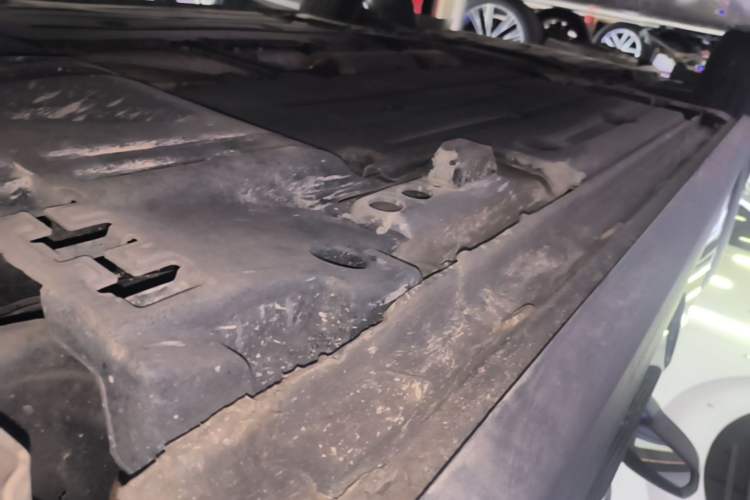 Used Lynk & Co 02 2019 1.5T DCT Two-Wheel Drive Zhaoban Version China VI Standard Left Side Sill