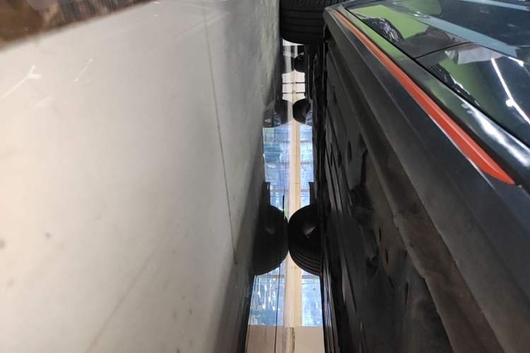 Used Lynk & Co 02 2019 1.5T DCT Two-Wheel Drive Shine Pro Edition China VI Standard Left Side Sill