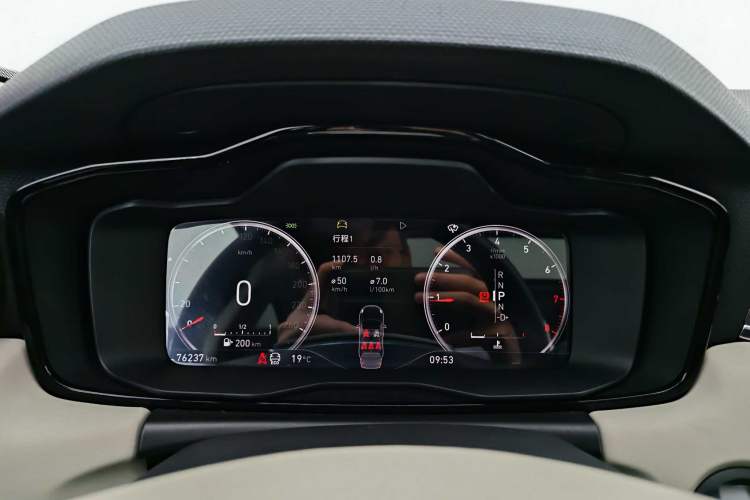 Used Lynk & Co 02 2019 1.5T DCT Two-Wheel Drive Shine Pro Edition China VI Standard Odometer Close Up