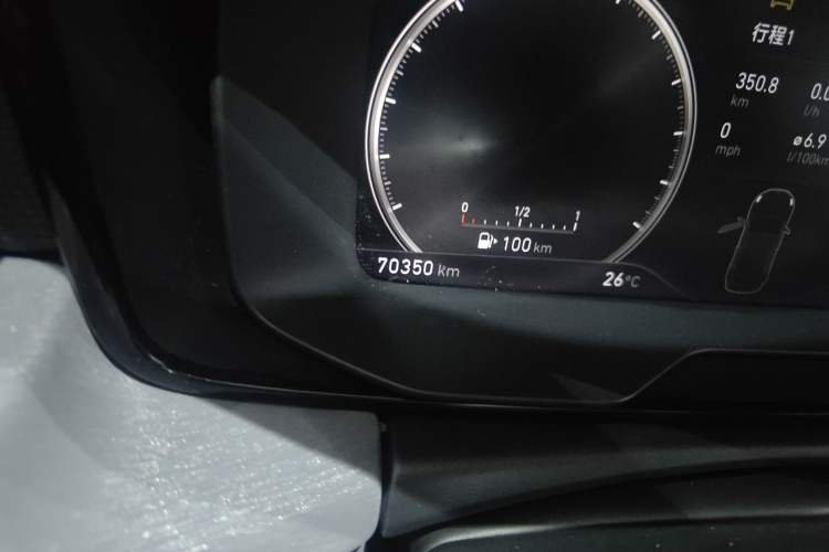 Used Lynk & Co 02 2019 1.5T DCT Two-Wheel Drive Pro Edition China VI Standard Odometer Close Up