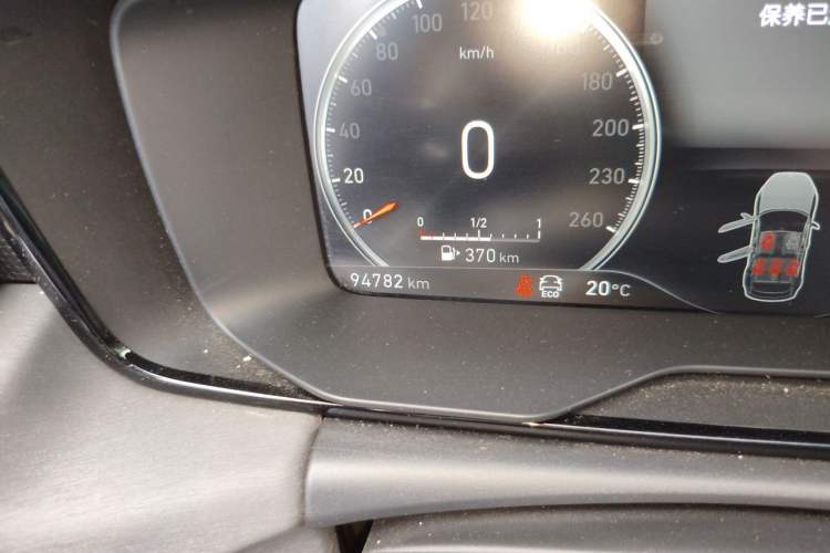 Used Lynk & Co 02 2019 1.5T DCT Two-Wheel Drive Pro Edition China VI Standard Odometer Close Up