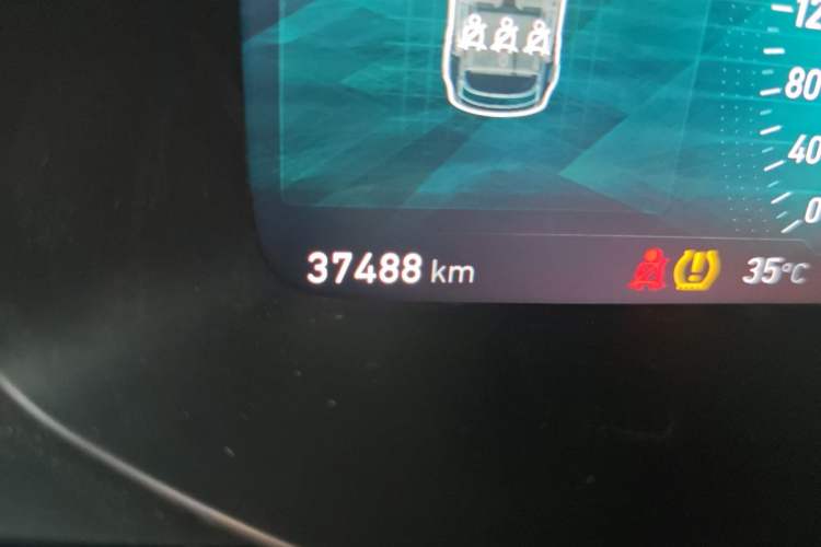Used Lynk & Co 02 2019 1.5T DCT Two-Wheel Drive Zhaoban Version China VI Standard Odometer Close Up