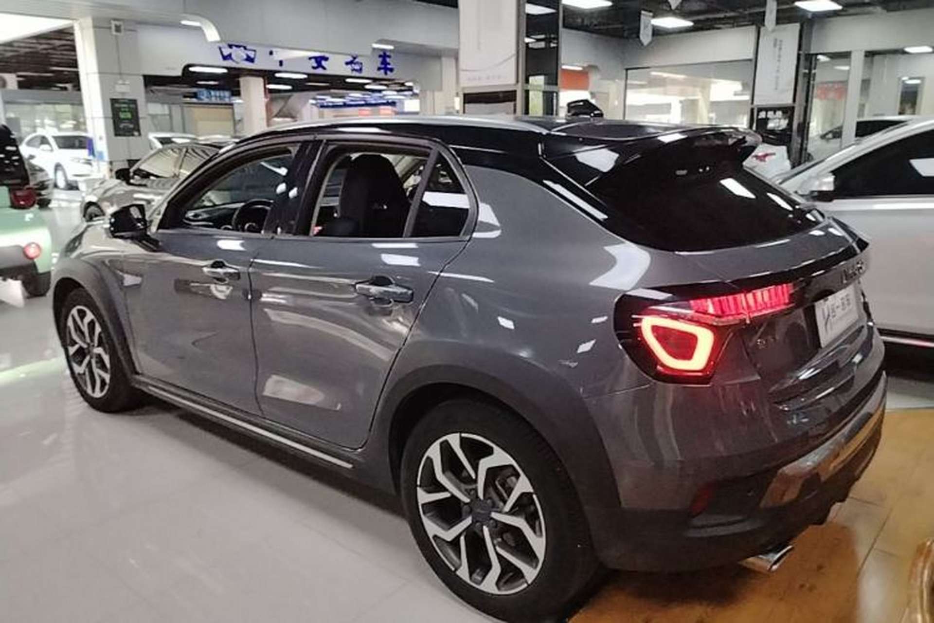 Used Lynk & Co 02 2019 High-Energy Edition 2.0T Automatic Two-Wheel Drive Pro Version China VI Standard Rear Left 45 Deg