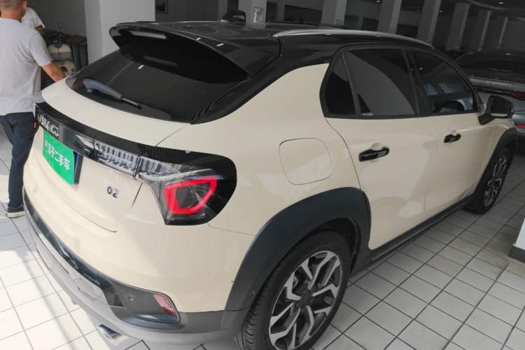 Used Lynk & Co 02 2019 1.5T DCT Two-Wheel Drive Pro Edition China VI Standard Rear Right 45 Deg