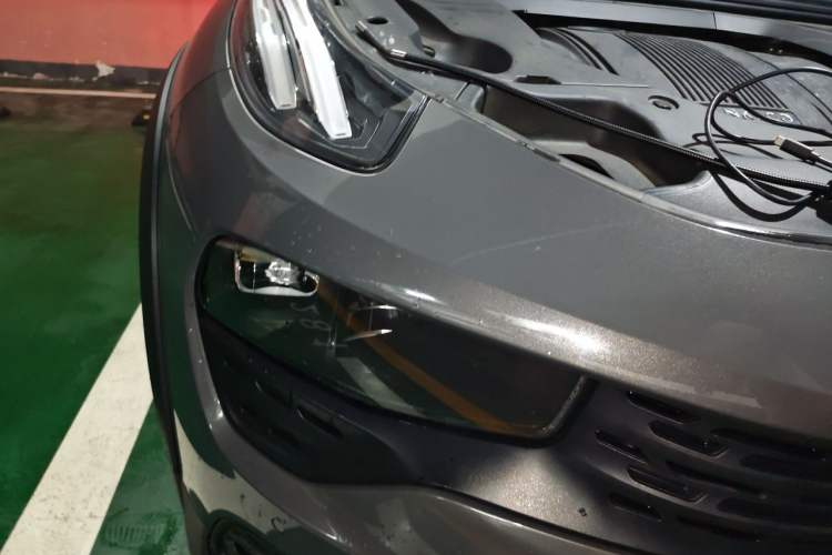 Used Lynk & Co 02 2019 1.5T DCT Two-Wheel Drive Pro Edition China VI Standard Right Front Headlight