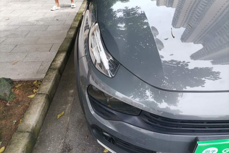 Used Lynk & Co 02 2019 1.5T DCT Two-Wheel Drive Pro Edition China VI Standard Right Front Headlight