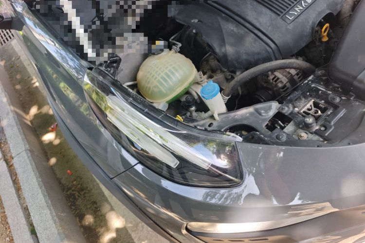 Used Lynk & Co 02 2019 1.5T DCT Two-Wheel Drive Pro Edition China VI Standard Right Front Headlight