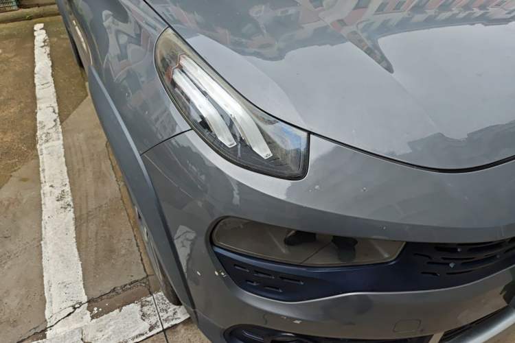 Used Lynk & Co 02 2019 1.5T DCT Two-Wheel Drive Sporty Version China VI Standard Right Front Headlight