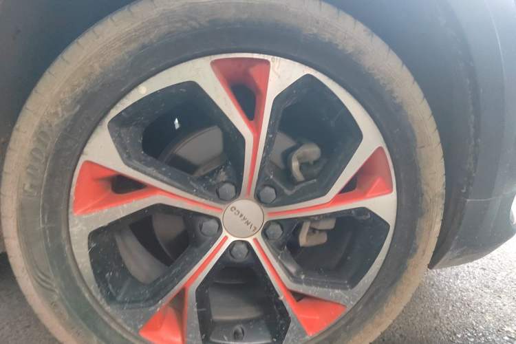 Used Lynk & Co 02 2019 1.5T DCT Two-Wheel Drive Zhaoban Version China VI Standard Right Front Wheel Hub