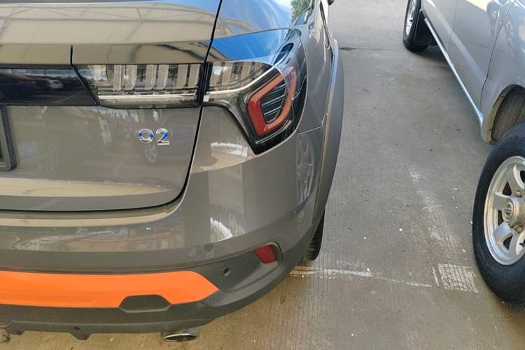 Used Lynk & Co 02 2019 High-Energy Edition 2.0T Automatic Two-Wheel Drive Shine Pro Edition China VI Standard Right Rear Taillight