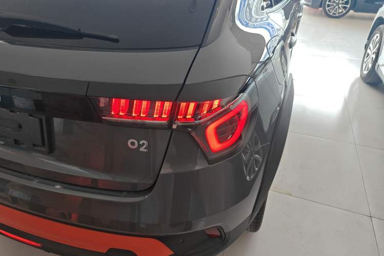 Used Lynk & Co 02 2019 1.5T DCT Two-Wheel Drive Shine Pro Edition China VI Standard Right Rear Taillight