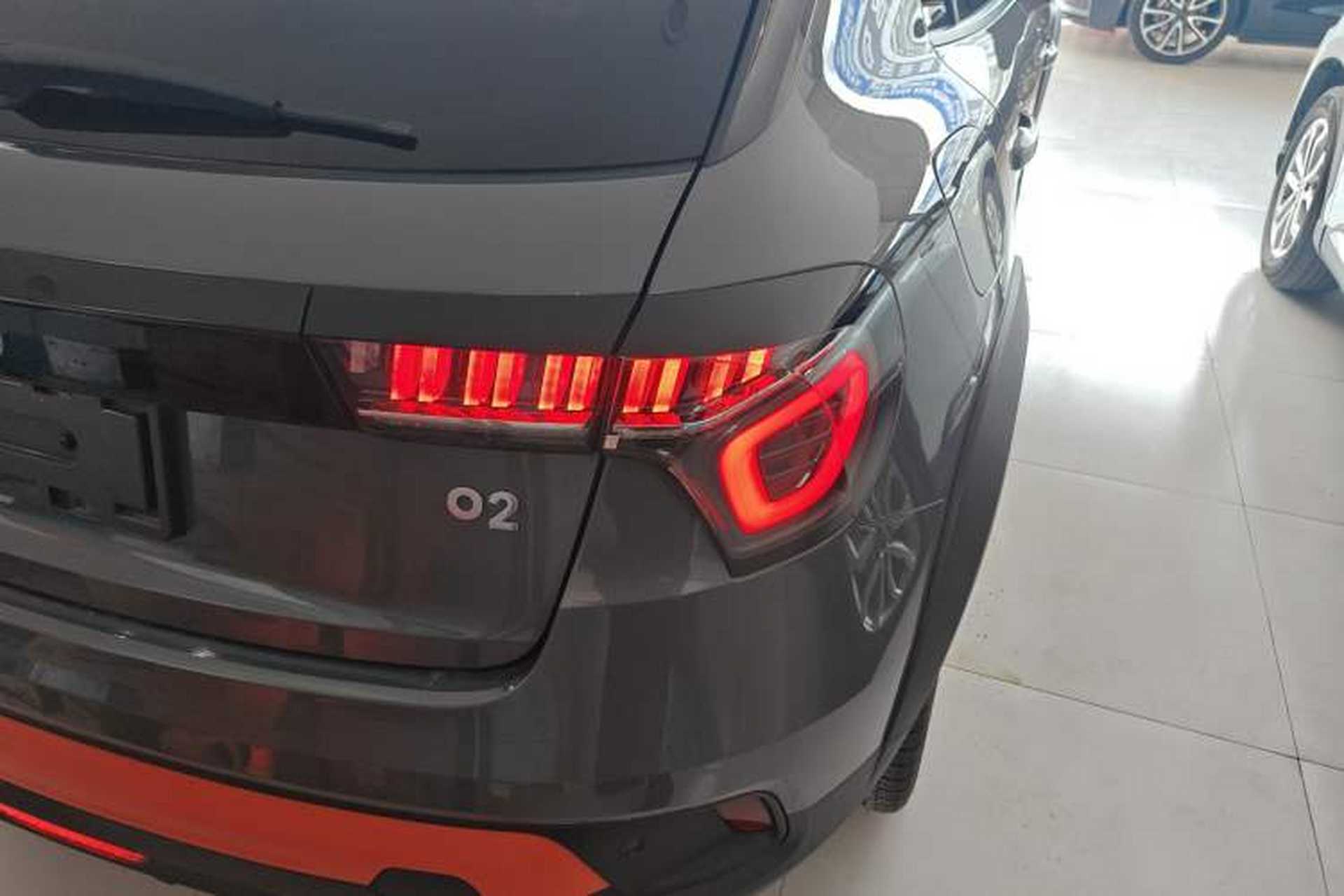 Used Lynk & Co 02 2019 1.5T DCT Two-Wheel Drive Shine Pro Edition China VI Standard Right Rear Taillight
