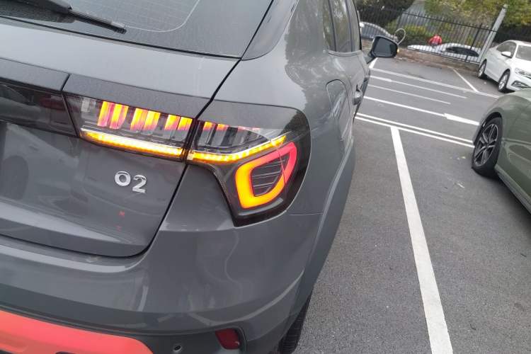 Used Lynk & Co 02 2019 1.5T DCT Two-Wheel Drive Zhaoban Version China VI Standard Right Rear Taillight