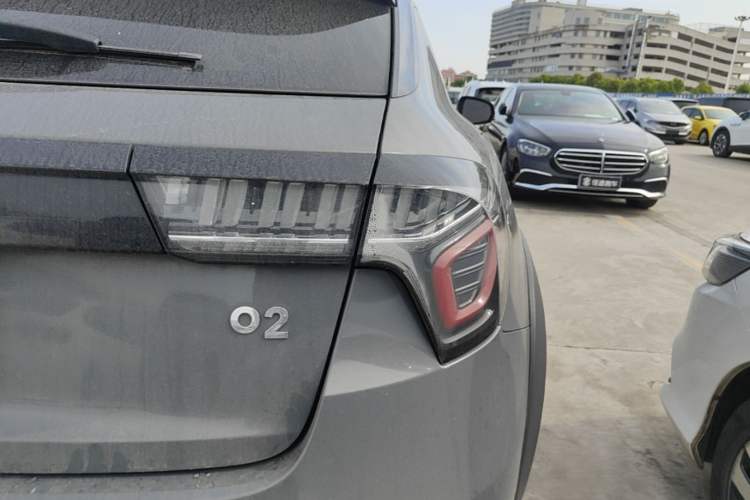 Used Lynk & Co 02 2019 1.5T DCT Two-Wheel Drive Shine Pro Edition China VI Standard Right Rear Taillight