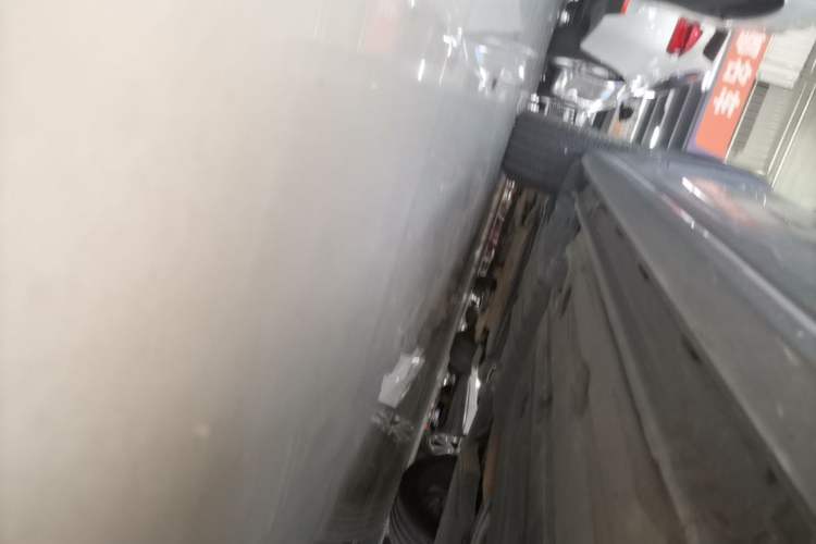 Used Lynk & Co 02 2019 1.5T DCT Two-Wheel Drive Sporty Version China VI Standard Right Side Sill