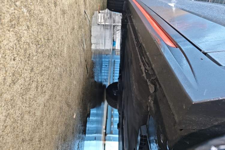Used Lynk & Co 02 2019 1.5T DCT Two-Wheel Drive Shine Pro Edition China VI Standard Right Side Sill