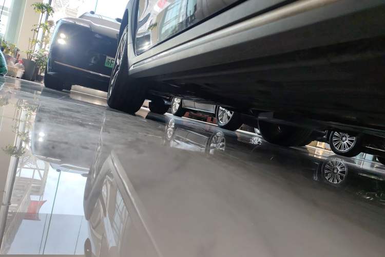 Used Lynk & Co 02 2019 1.5T DCT Two-Wheel Drive Pro Edition China VI Standard Right Side Sill