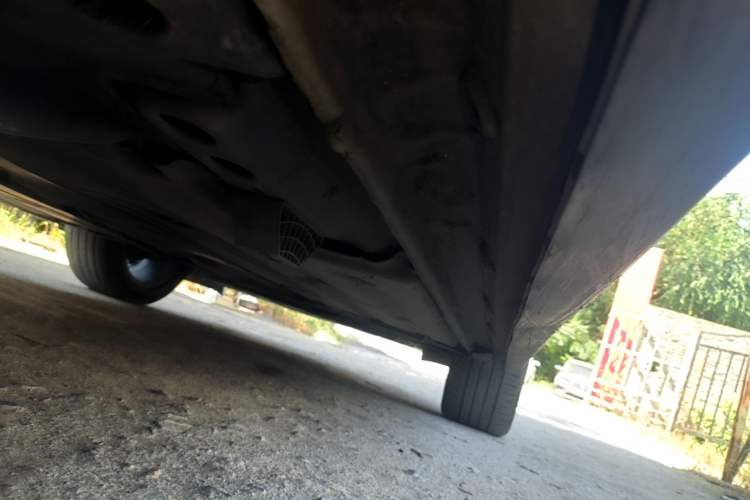 Used Lynk & Co 02 2019 1.5T DCT Two-Wheel Drive Sporty Version China VI Standard Right Side Sill
