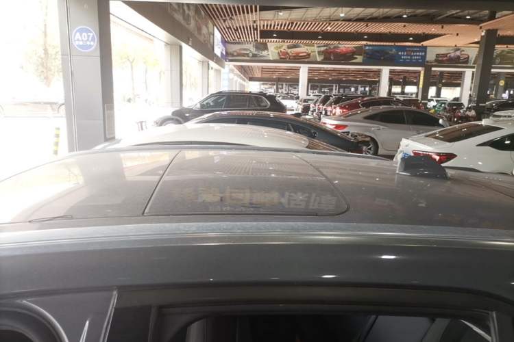 Used Lynk & Co 02 2019 1.5T DCT Two-Wheel Drive Sporty Version China VI Standard Roof