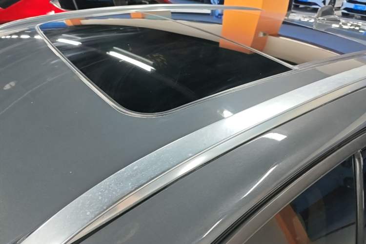 Used Lynk & Co 02 2019 1.5T DCT Two-Wheel Drive Zhaoban Version China VI Standard Roof