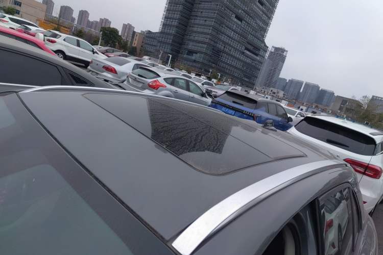 Used Lynk & Co 02 2019 1.5T DCT Two-Wheel Drive Zhaoban Version China VI Standard Roof