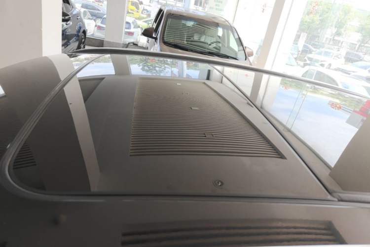 Used Lynk & Co 02 2019 1.5T DCT Two-Wheel Drive Pro Edition China VI Standard Roof