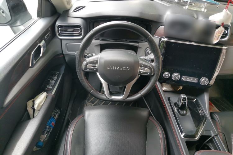 Used Lynk & Co 02 2019 1.5T DCT Two-Wheel Drive Pro Edition China VI Standard Steering Wheel