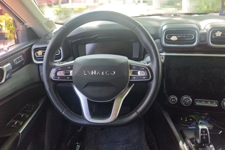 Used Lynk & Co 02 2019 1.5T DCT Two-Wheel Drive Pro Edition China VI Standard Steering Wheel