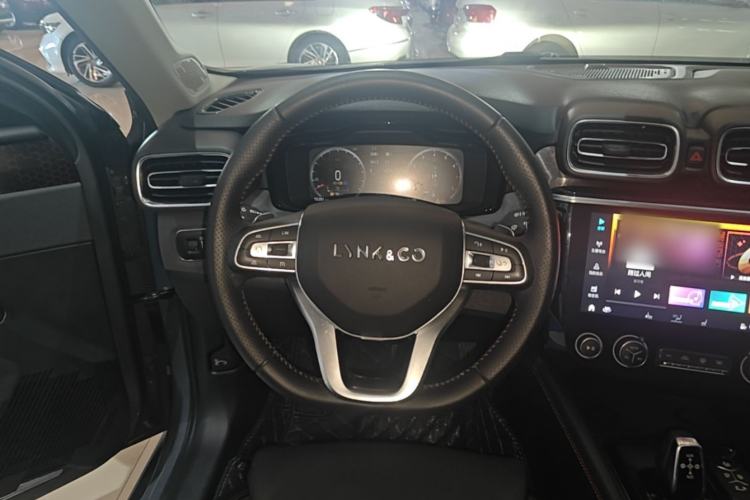 Used Lynk & Co 02 2019 1.5T DCT Two-Wheel Drive Pro Edition China VI Standard Steering Wheel