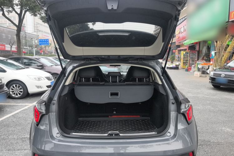 Used Lynk & Co 02 2019 1.5T DCT Two-Wheel Drive Sporty Version China VI Standard Trunk