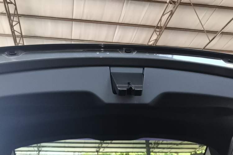 Used Lynk & Co 02 2019 1.5T DCT Two-Wheel Drive Pro Edition China VI Standard Trunk