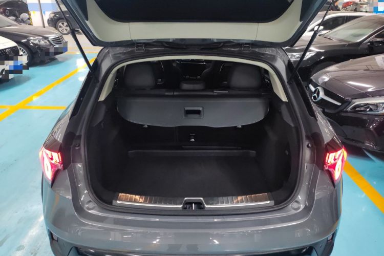 Used Lynk & Co 02 2019 High-Energy Edition 2.0T Automatic Two-Wheel Drive Shine Pro Edition China VI Standard Trunk