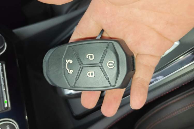 Used Lynk & Co 02 2019 1.5T DCT Two-Wheel Drive Pro Edition China VI Standard Vehicle Key